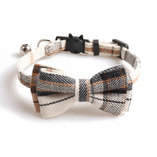 Fluga och scarf för hund