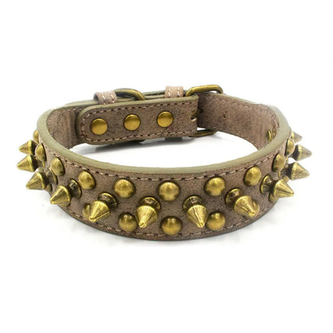 Hundhalsband med nitar